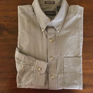 Men’s Van Heusen Green and White Dress Shirt